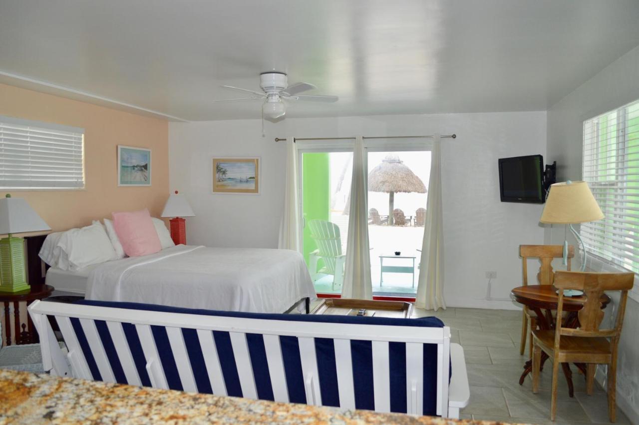 Drop Anchor Resort & Marina اسلامورادا المظهر الخارجي الصورة