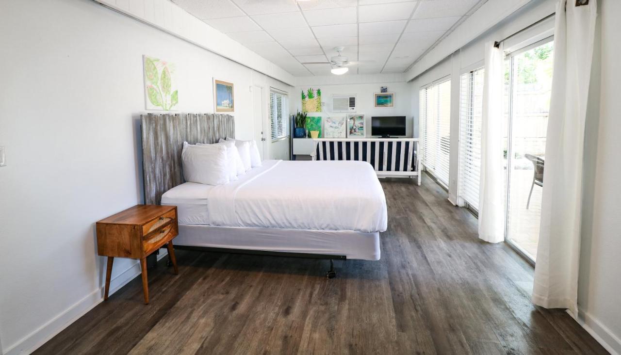 Drop Anchor Resort & Marina اسلامورادا المظهر الخارجي الصورة